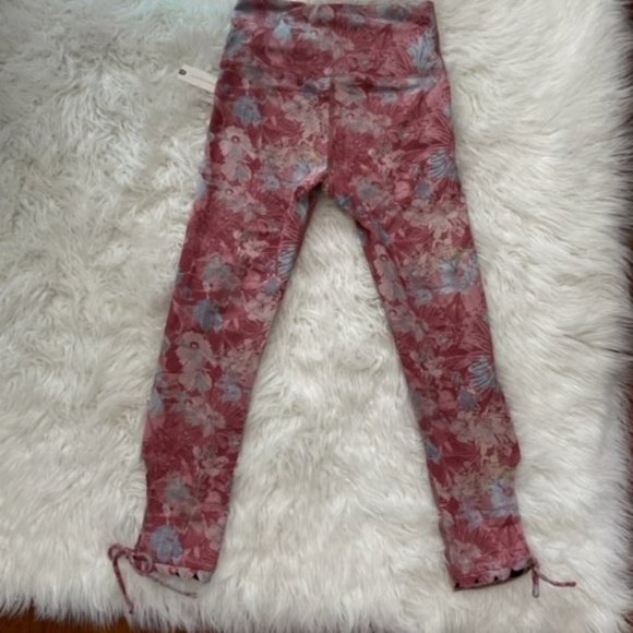 NWT Anthropologie Floral Leggings - Picture 3 of 7